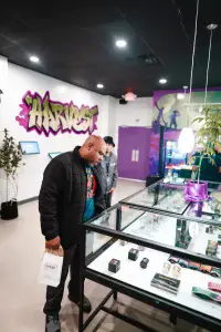 Nuna clients in Store- Nuna Harvest